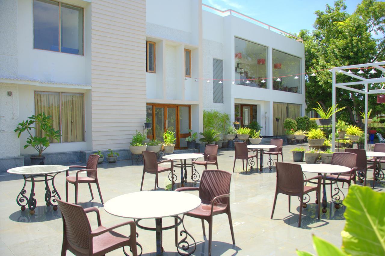 Hotel Villa Highnest - Oragadam -Sriperumbudur Buitenkant foto